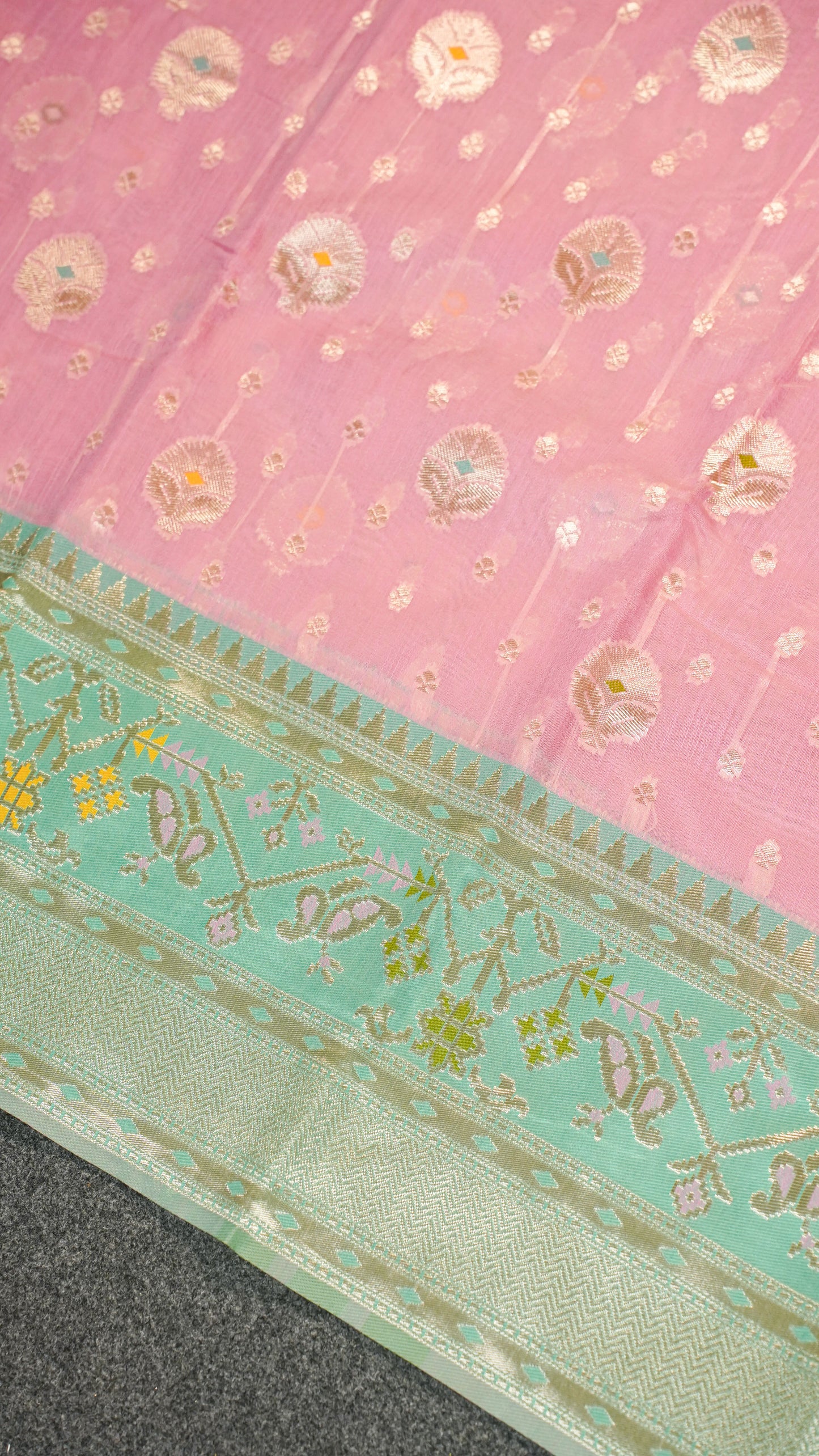 "UTSAV BANARAS 141" Banarasi Pastel Pink Jamdani Cotton Silk Saree