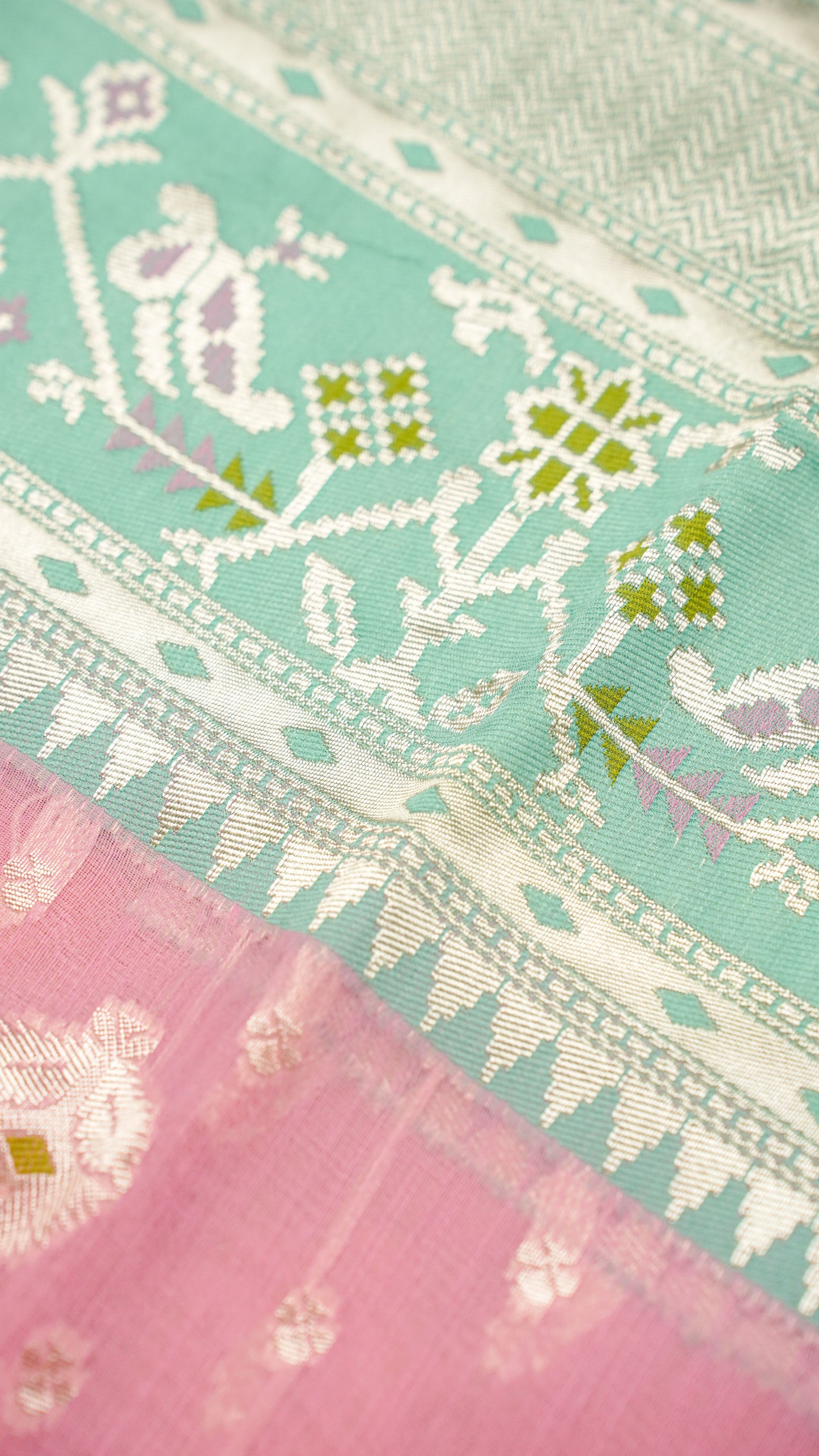 "UTSAV BANARAS 141" Banarasi Pastel Pink Jamdani Cotton Silk Saree