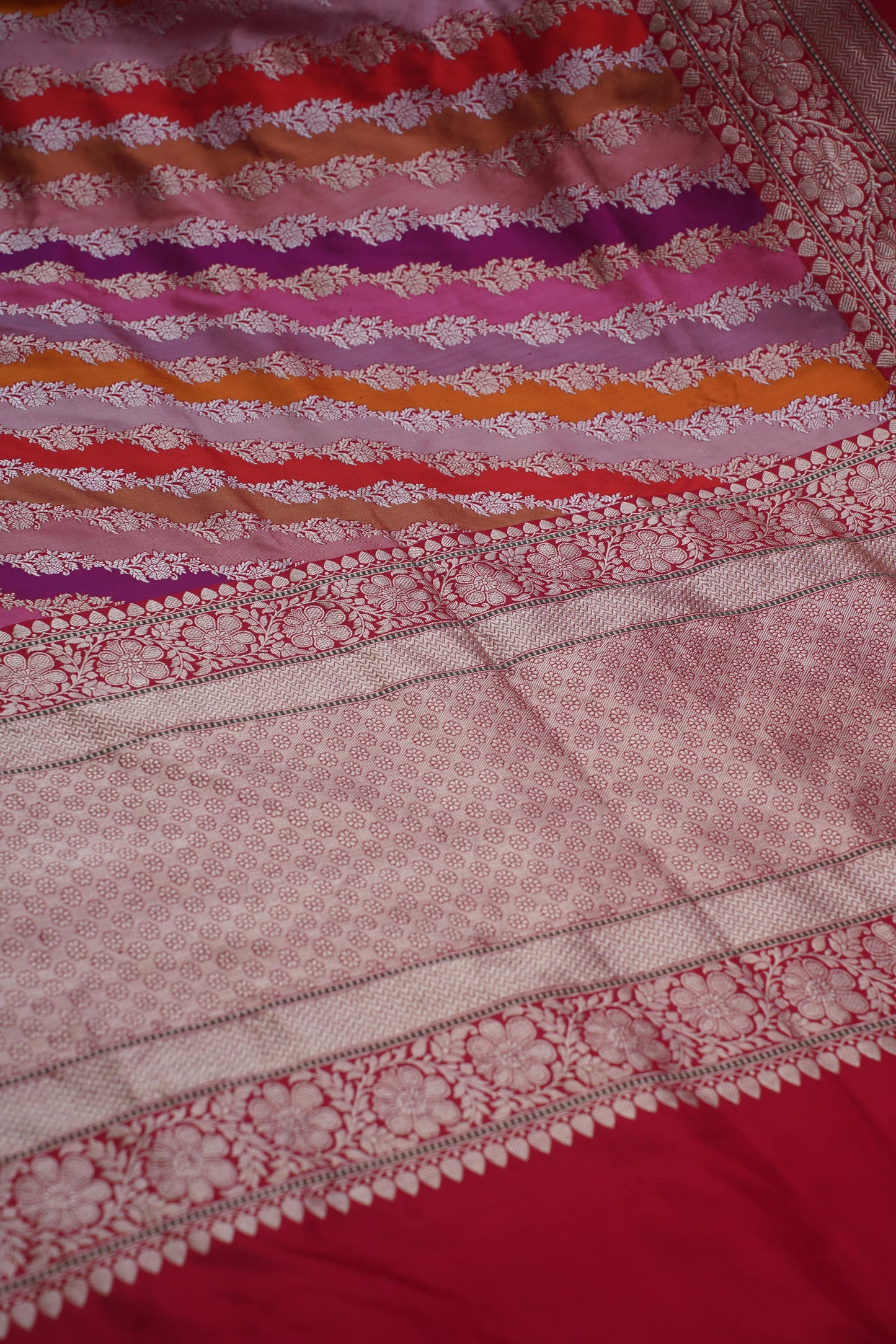 Rangkat Pure Kadwa Banarasi Handloom Saree