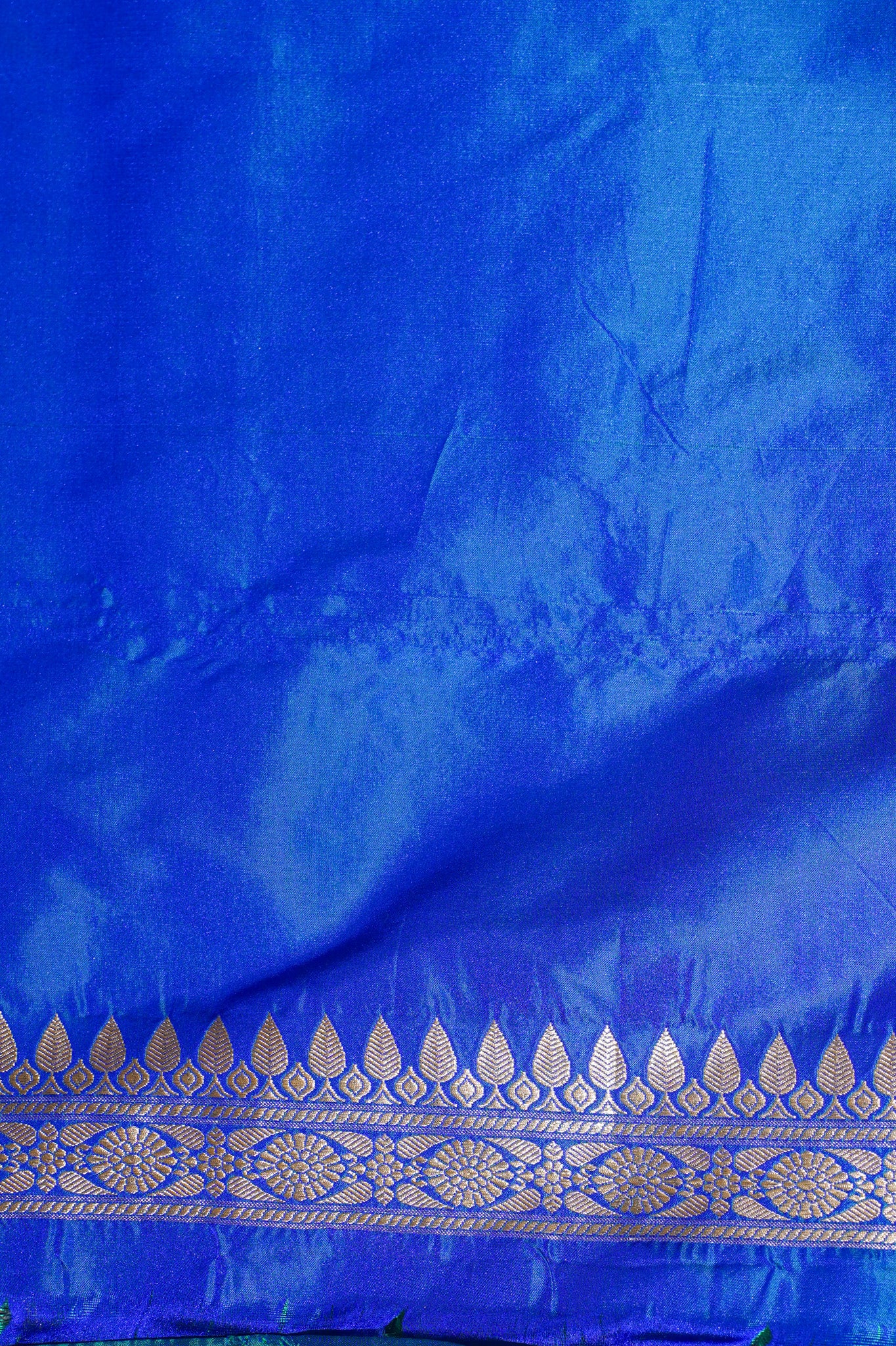"Waah Banaras 095" Banarasi Elegance Satin Silk Saree