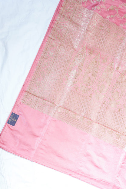 "Waah Banaras 094" Banarasi Elegance Satin Silk Saree