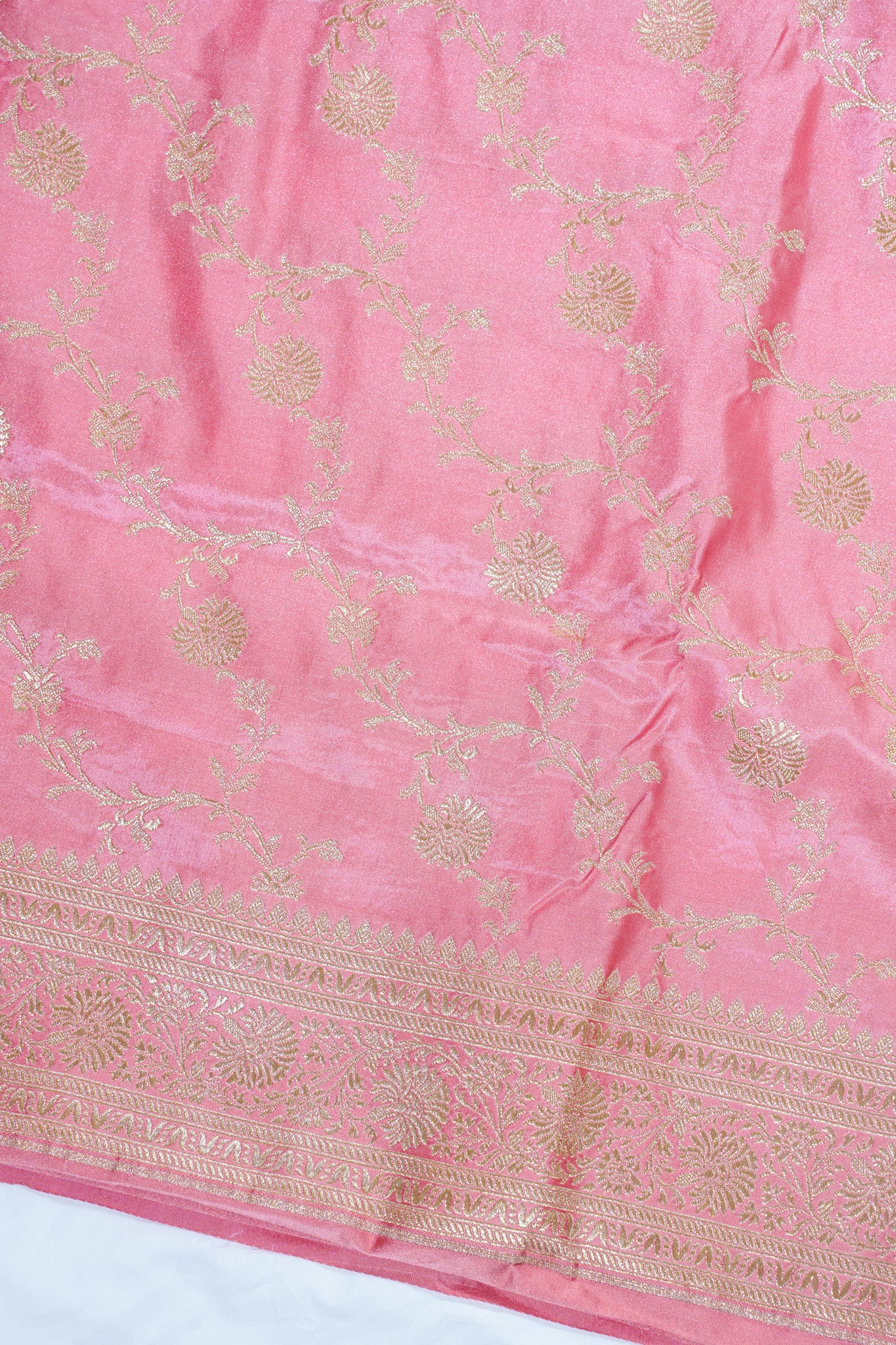 "Waah Banaras 094" Banarasi Elegance Satin Silk Saree
