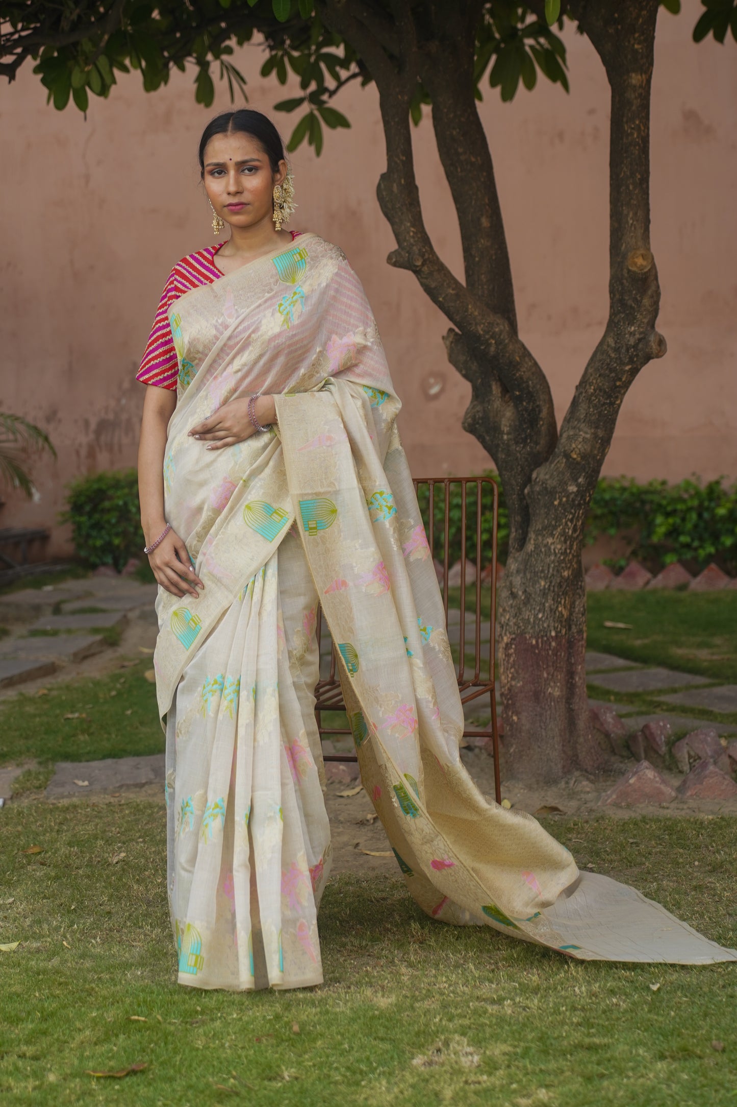 Off White Pure Tussar Cotton Banarasi Handwoven Saree