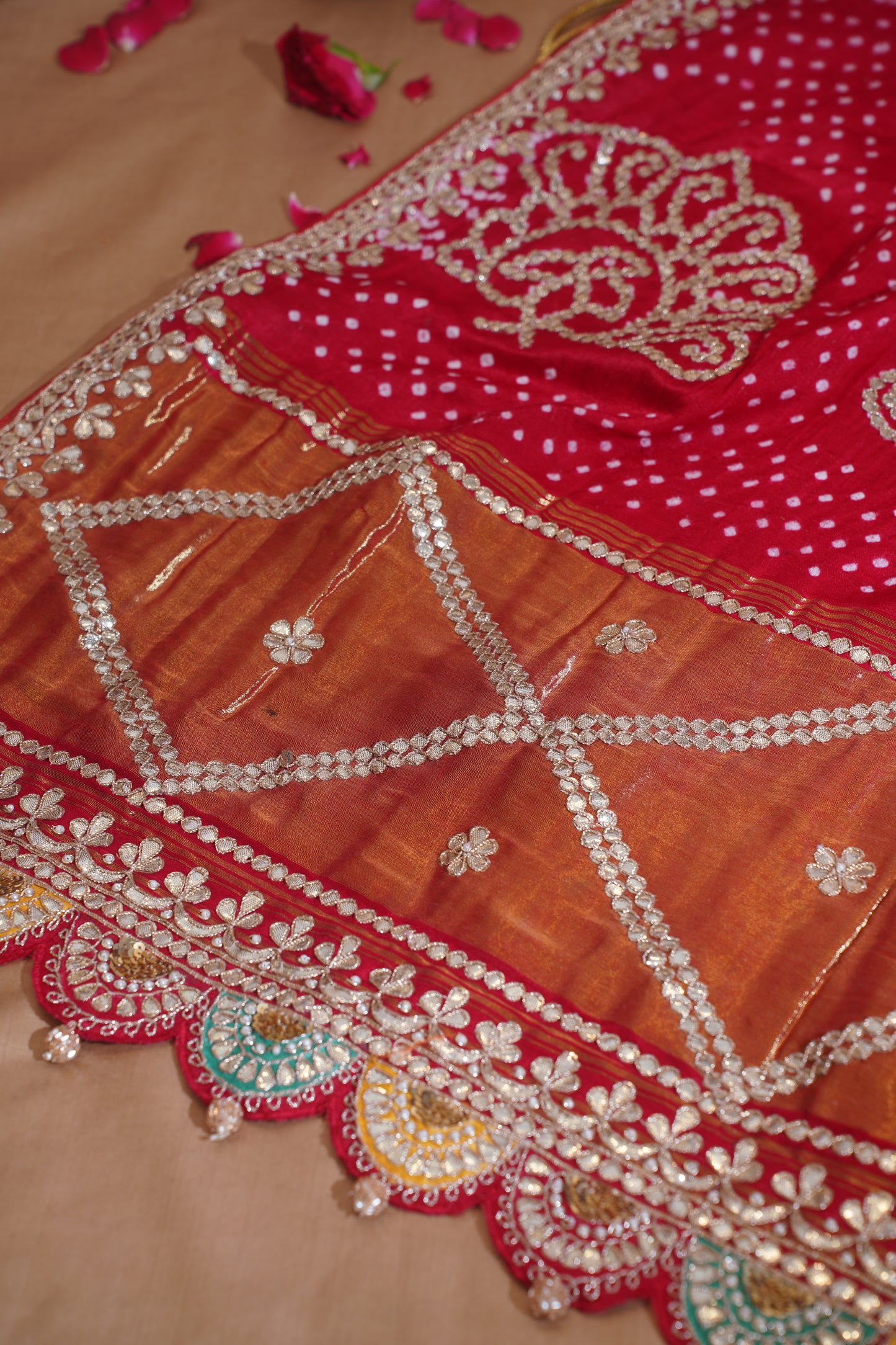 Red & Pink Pure Bandhej Banarasi Handloom Saree With Danka Work