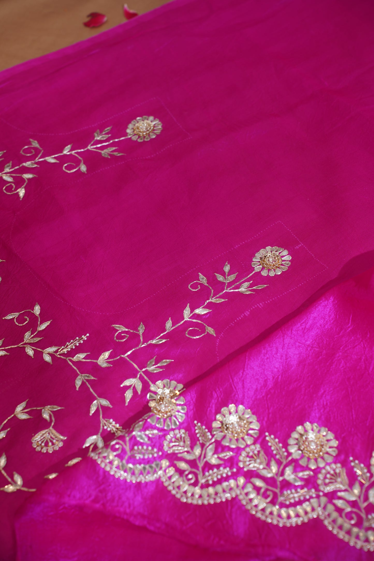 Dark Pink Pure Leheriya Bandhani Banarasi Handloom Saree With Danka Work