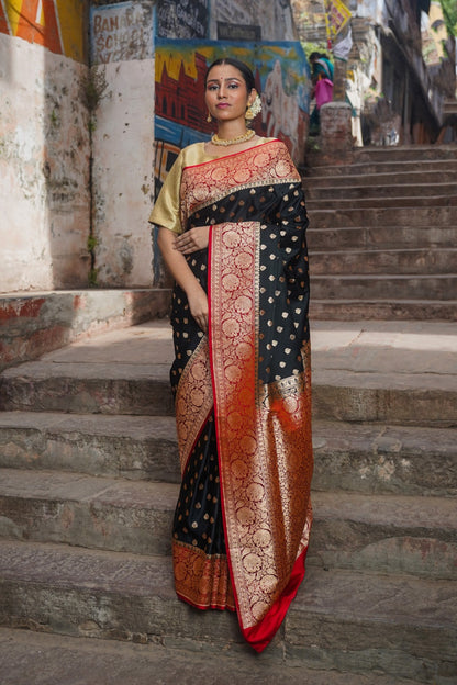 Black Traditional Banarasi Silk Handwoven Saree