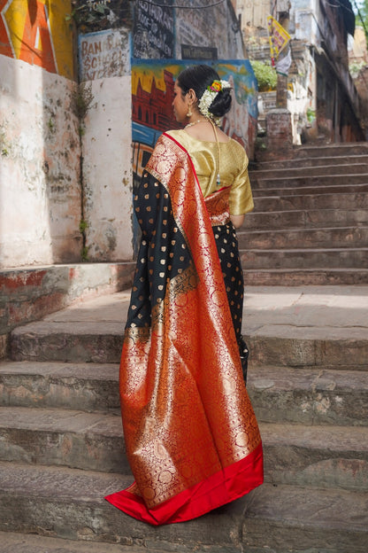 Black Traditional Banarasi Silk Handwoven Saree