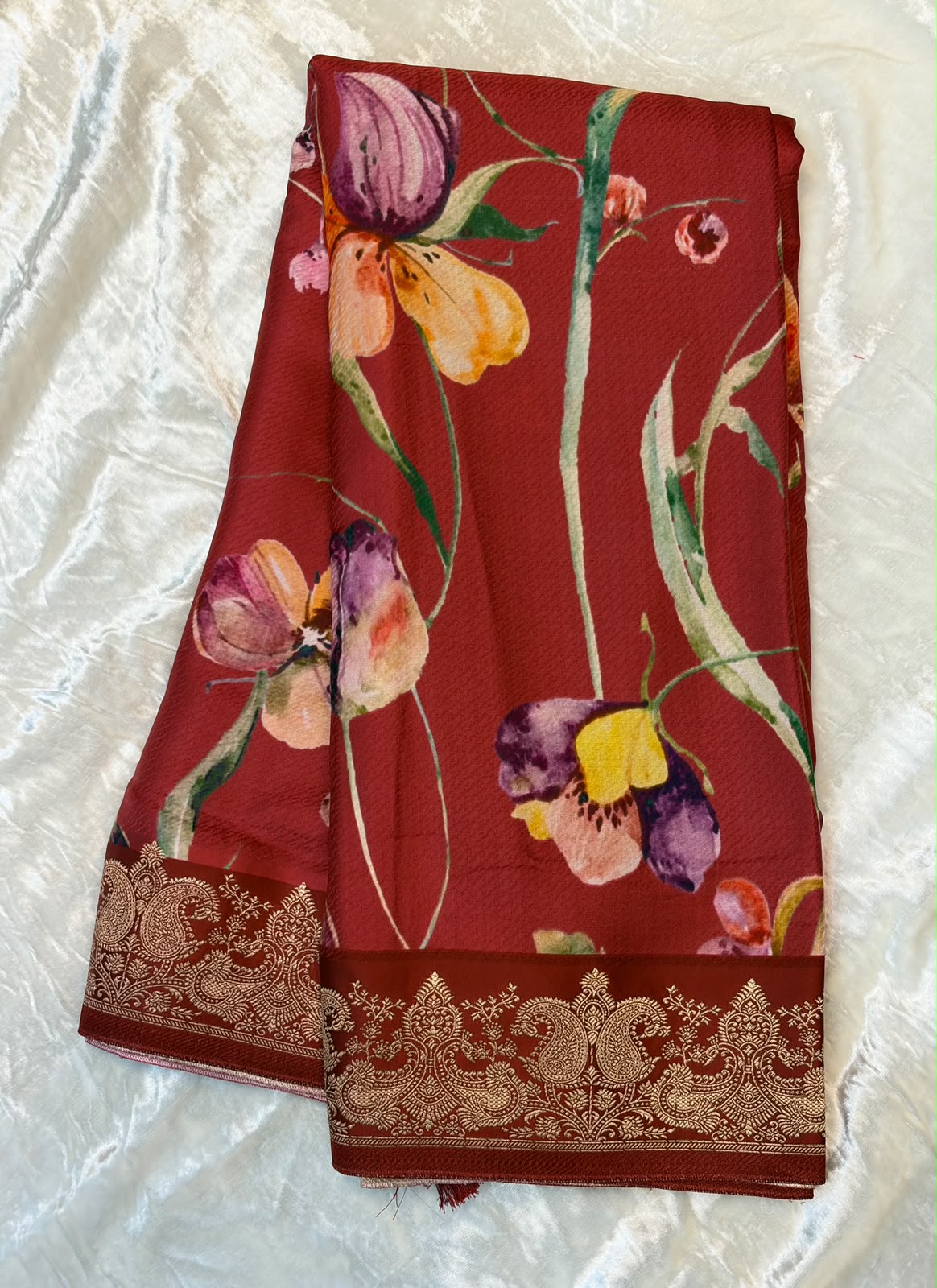 WAAH BANARAS 179D: Banarasi Crape Saree with Digital Floral Print &amp; Zari Border and Palla | Reach Maroon