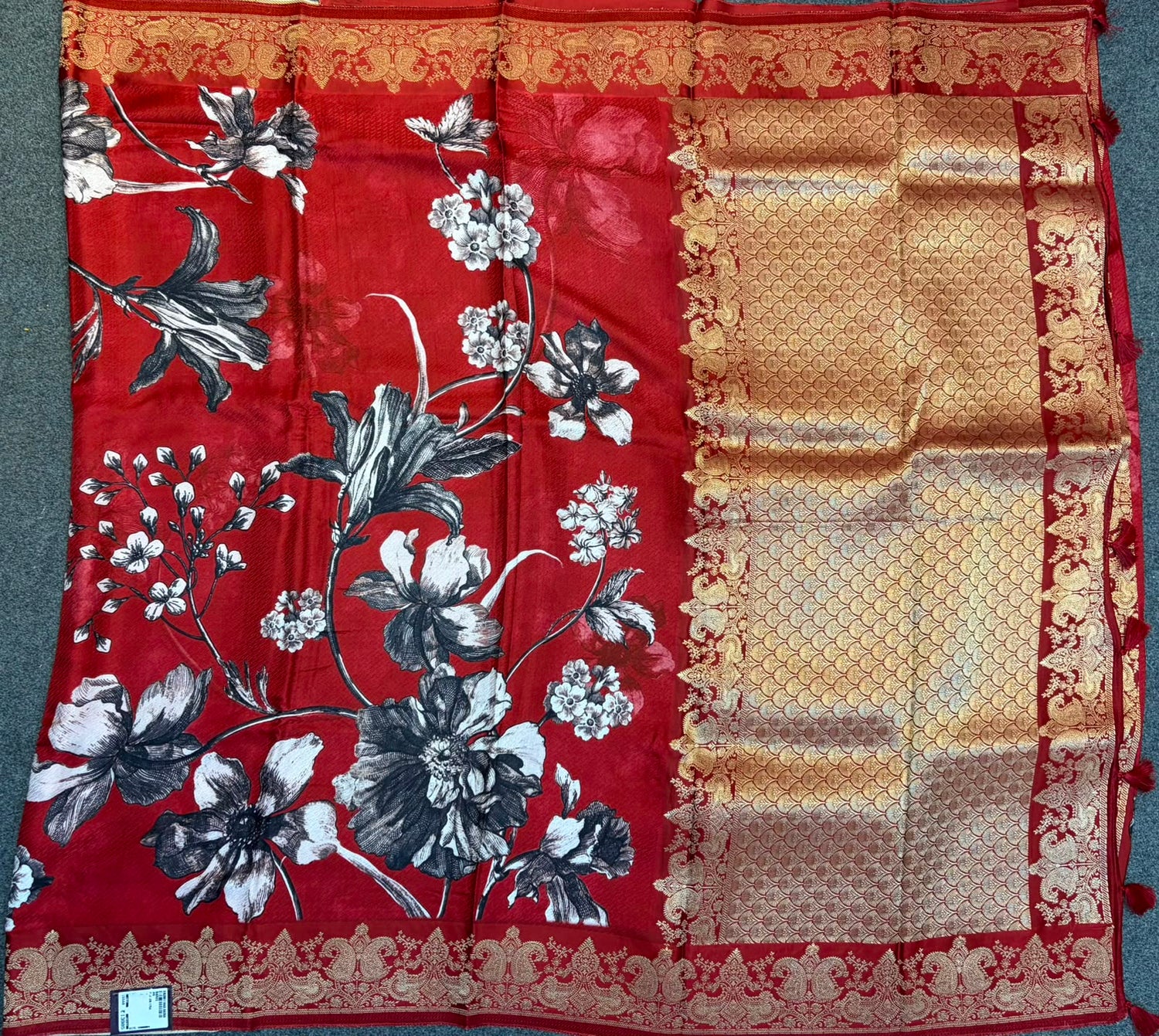 WAAH BANARAS 175A: Banarasi Crape Saree with Digital Floral Print &amp; Zari Border and Palla | Maroon