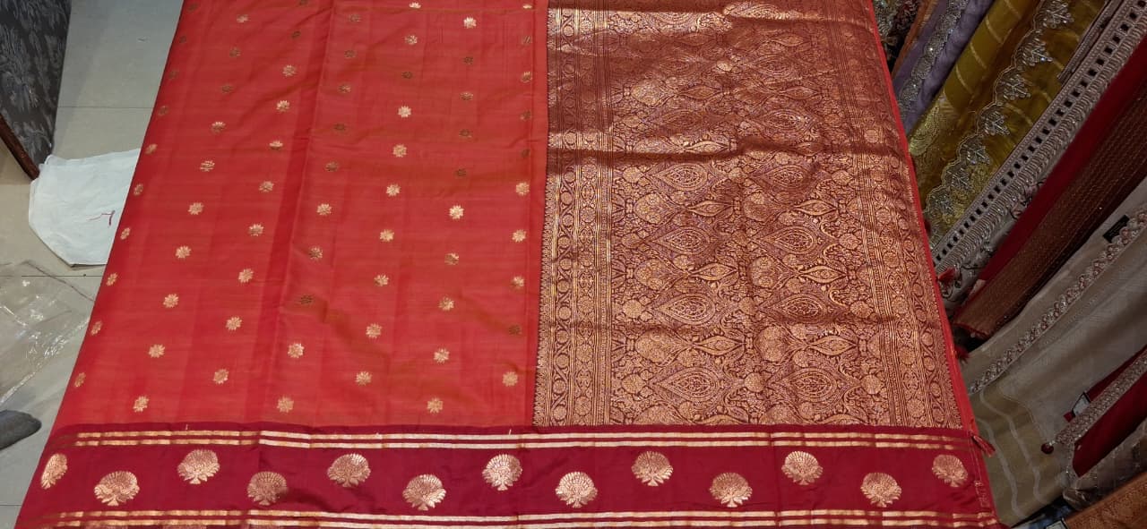 UTSAV BANARAS 496: Gajari Pink Banarasi Soft Silk Meenakari Zari Saree