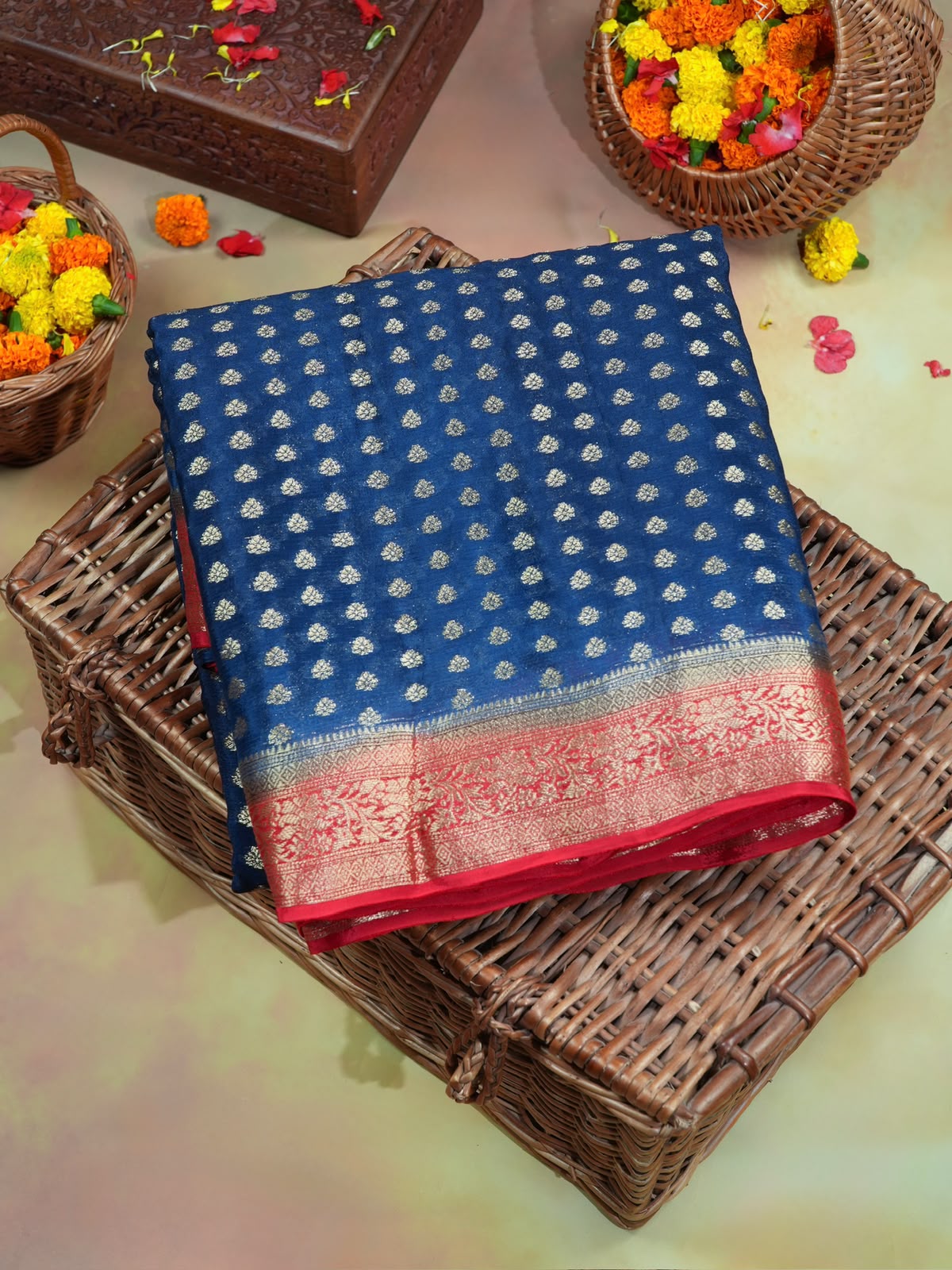 UTSAV Banaras 424C: Navy Blue Premium Mysore silk saree with Khaddi buti &amp; Traditional Contrast Banarasi Border