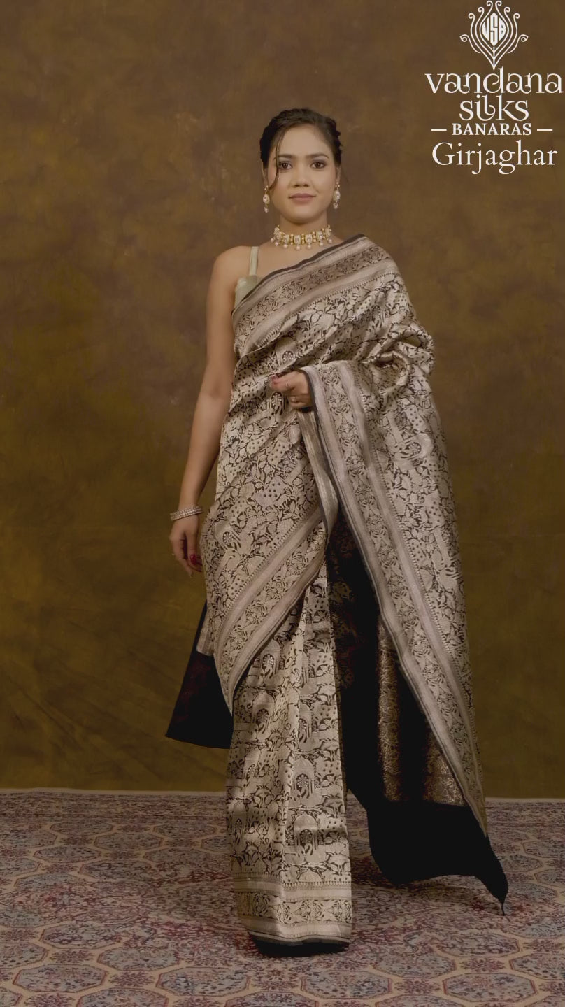 "VIRASAT 160" Pure Banarasi Handloom Silk Brocade Saree: A Masterpiece of Jamewar Technique