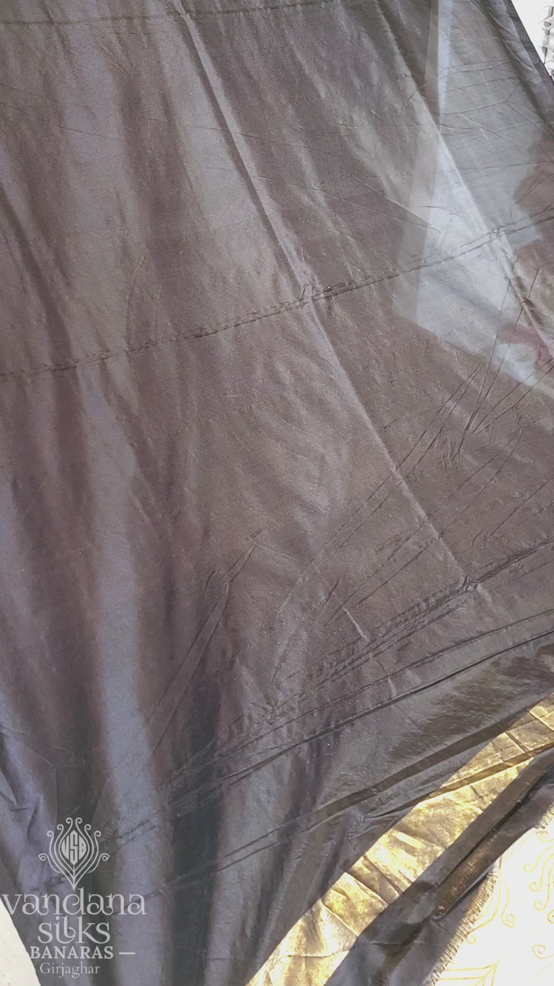 "VIRASAT 257" Banarasi Pure Handloom Uchhat Kadwa Ekkat Work With Brahmand Pallu Motive