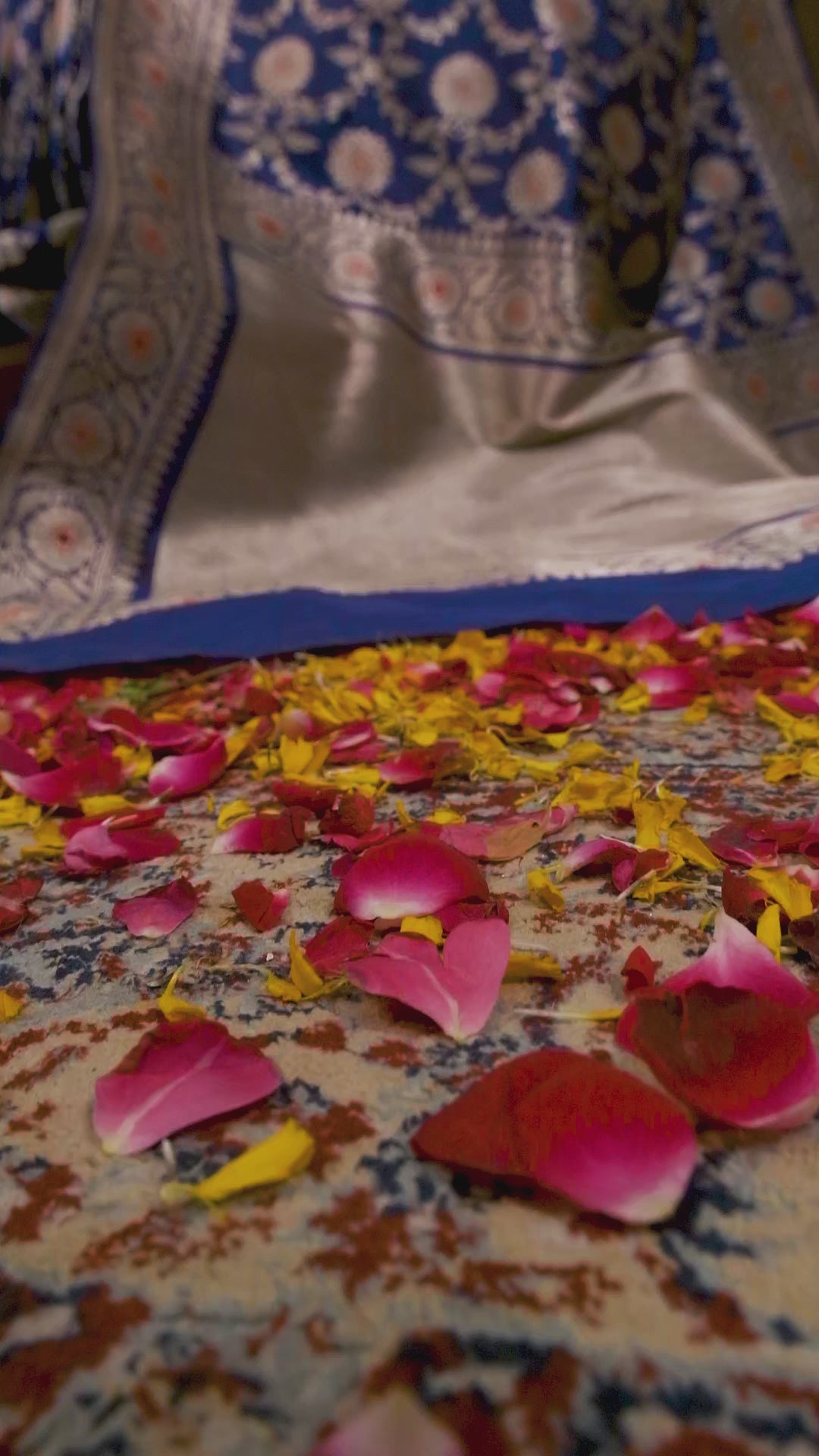 "VIRASAT 161" Traditional Banarasi Saree with Exquisite Mughal Motif Border